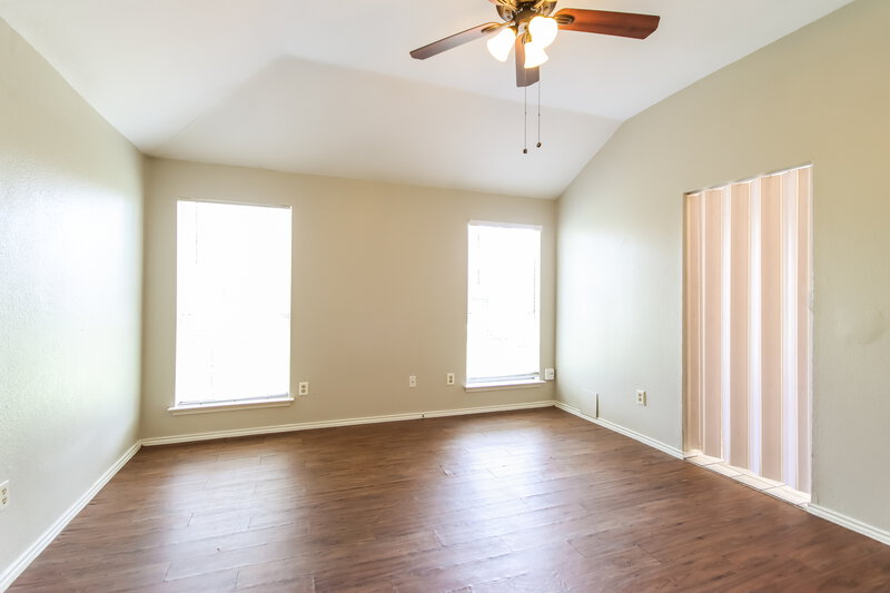 0/Mo, 5210 Kristen Ct Spring, TX 77373 Main Bedroom View