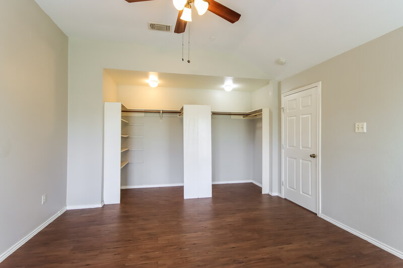 0/Mo, 5210 Kristen Ct Spring, TX 77373 Main Bedroom View 2