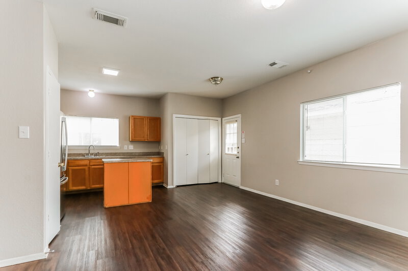 1,710/Mo, 1671 Nichole Woods Dr Houston, TX 77047 Misc View 4