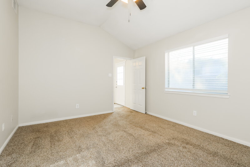 1,845/Mo, 31164 N Head Dr Spring, TX 77386 Main Bedroom View 2