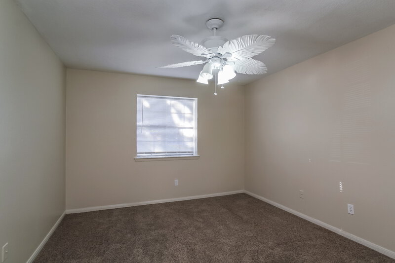 1,810/Mo, 31164 N Head Dr Spring, TX 77386 Bedroom View 3