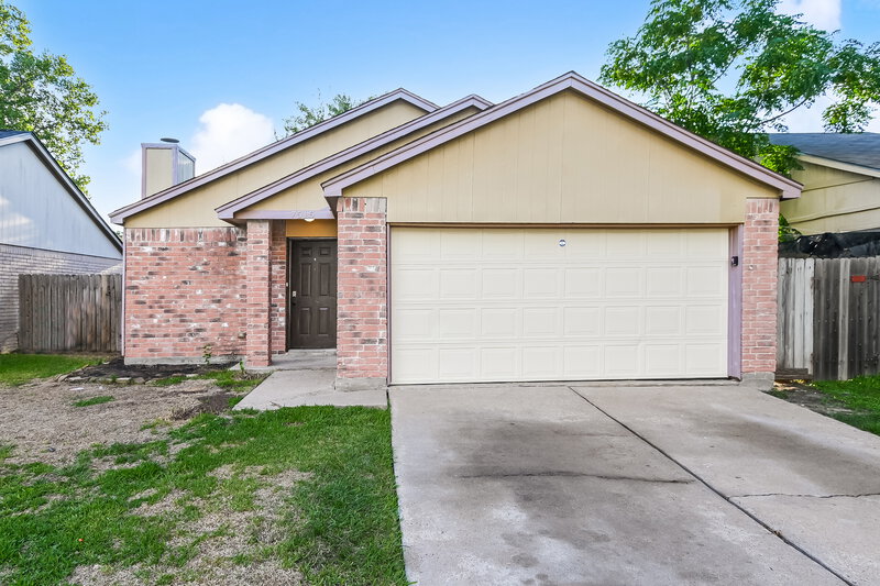 1,800/Mo, 7515 Pepperbrook Dr Houston, TX 77041 External View