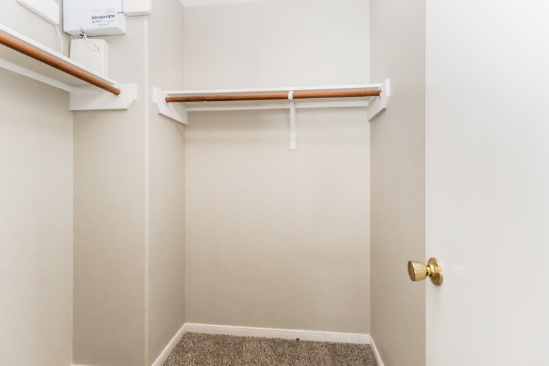 2,060/Mo, 24218 Bentgate Dr Spring, TX 77373 Walk In Closet View
