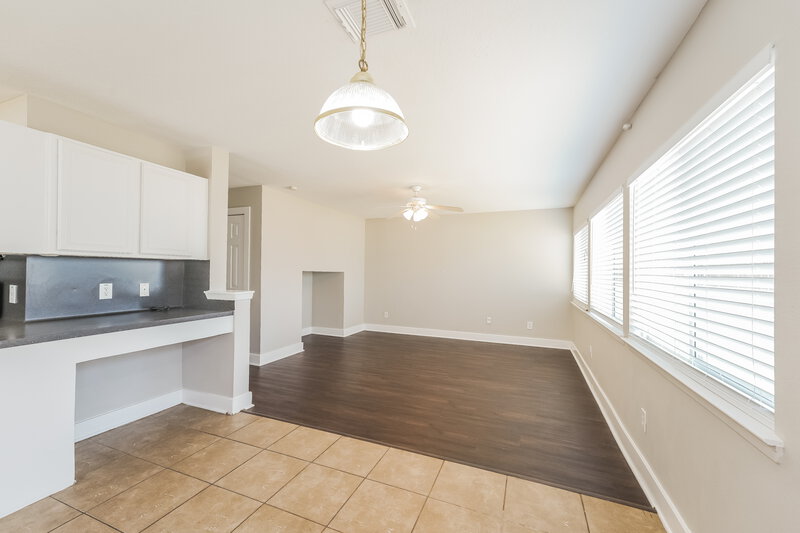 1,840/Mo, 19859 Hidden Shadow Ln Cypress, TX 77433 Breakfast Nook View 2
