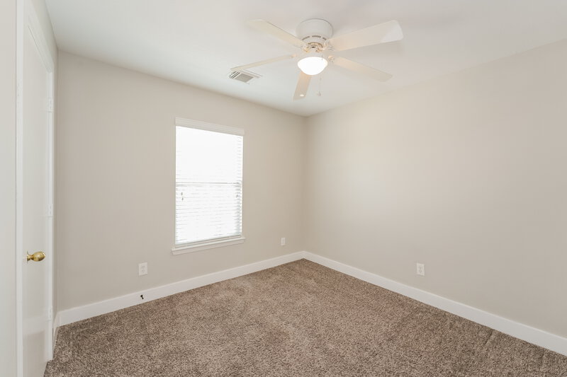 1,840/Mo, 19859 Hidden Shadow Ln Cypress, TX 77433 Bedroom View