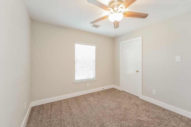 1,840/Mo, 19859 Hidden Shadow Ln Cypress, TX 77433 Bedroom View 3
