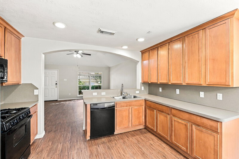 1,730/Mo, 19242 Hopeview Ct Katy, TX 77449 Kitchen View