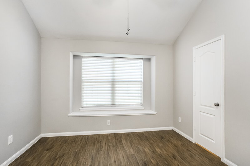 1,895/Mo, 19242 Hopeview Ct Katy, TX 77449 Main Bedroom View