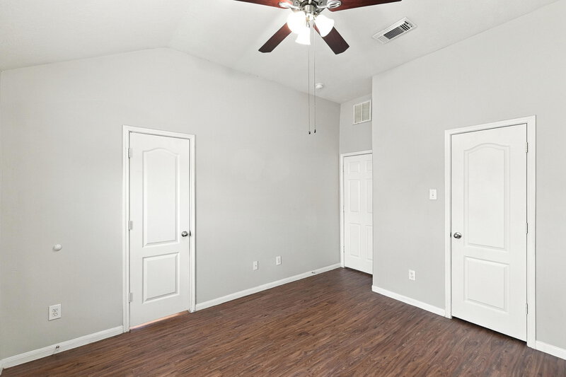 1,730/Mo, 19242 Hopeview Ct Katy, TX 77449 Primary Bedroom View 2