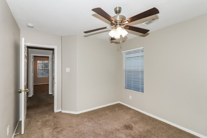2,105/Mo, 12146 Landsdown Ridge Way Humble, TX 77346 Bedroom View 3