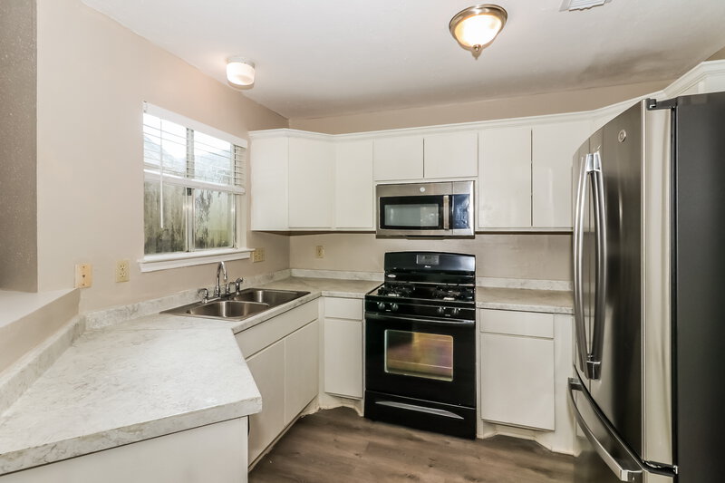 1,755/Mo, 1525 Miller Ave Katy, TX 77493 Kitchen View