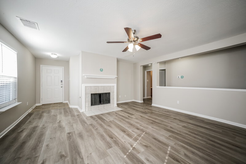 2,015/Mo, 3322 Legends Mill Dr Spring, TX 77386 Living Room View