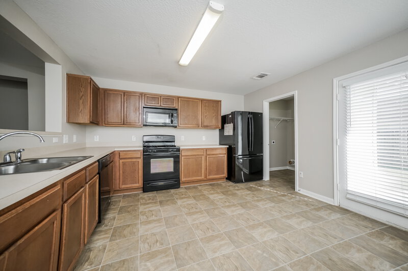 2,015/Mo, 3322 Legends Mill Dr Spring, TX 77386 Kitchen View