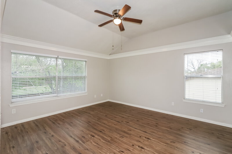 1,920/Mo, 9758 Overmead Dr Houston, TX 77065 Main Bedroom View