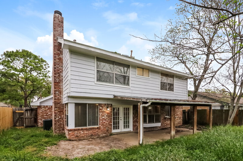 1,920/Mo, 9758 Overmead Dr Houston, TX 77065 Rear View