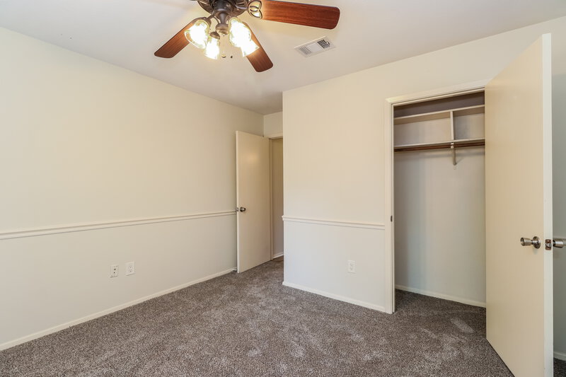 1,845/Mo, 84 Fallshire Dr The Woodlands, TX 77381 Bedroom View 2