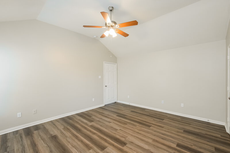 2,095/Mo, 3911 E Teal Estates Cir Fresno, TX 77545 Main Bedroom View 2