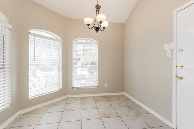 2,215/Mo, 12131 English Brook Cir Humble, TX 77346 Breakfast Nook View
