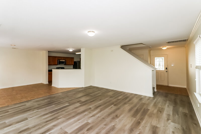 1,965/Mo, 2727 Skyview Grove Ct Houston, TX 77047 Living Room View 2