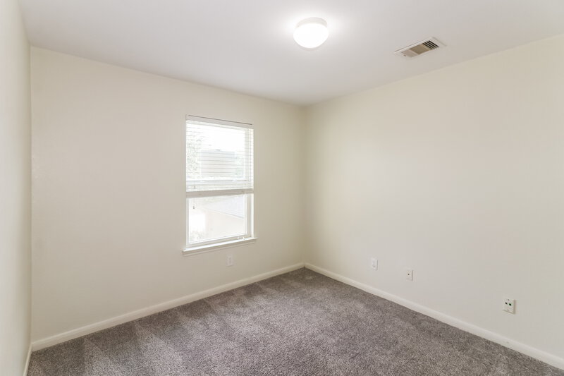 1,965/Mo, 2727 Skyview Grove Ct Houston, TX 77047 Bedroom View