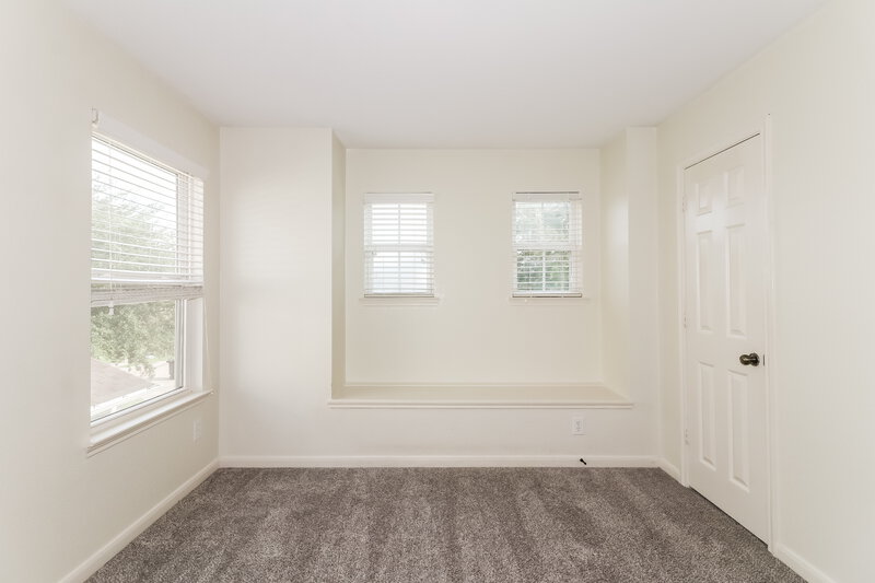 1,965/Mo, 2727 Skyview Grove Ct Houston, TX 77047 Bedroom View 2