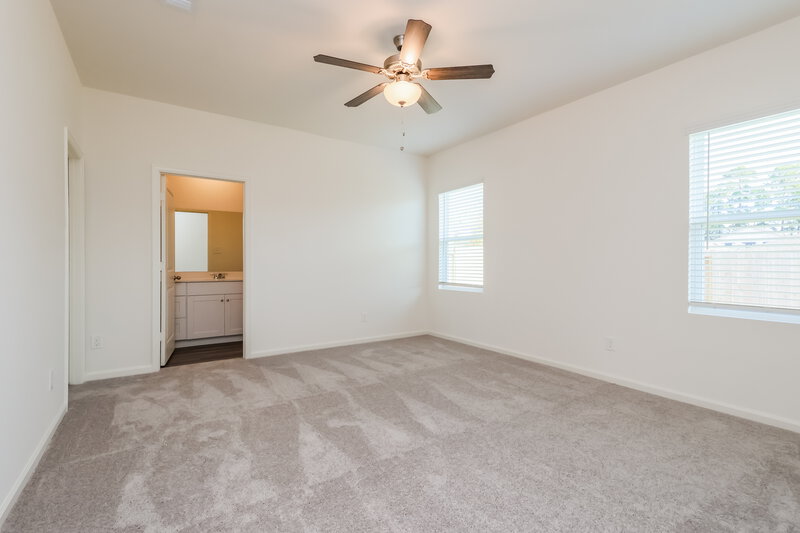 1,435/Mo, 15310 Abella Dr Montgomery, TX 77316 Main Bedroom View