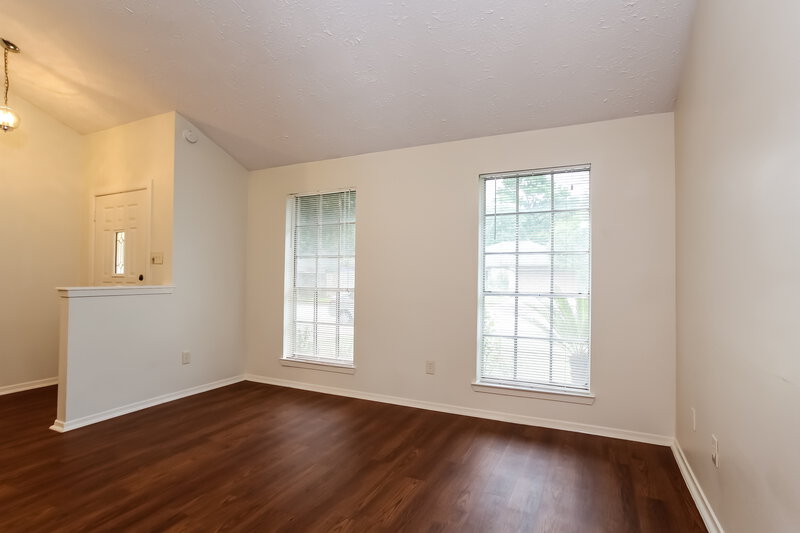 2,010/Mo, 21307 Fernhollow Ln Spring, TX 77388 Living Room View 2