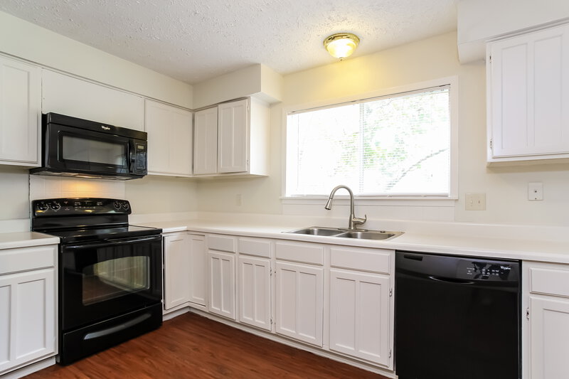 2,010/Mo, 21307 Fernhollow Ln Spring, TX 77388 Kitchen View