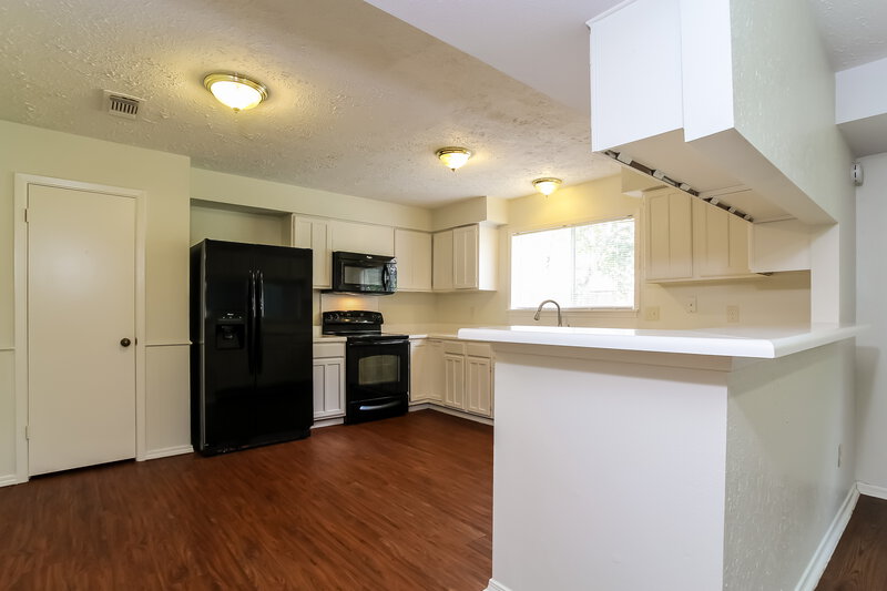 2,010/Mo, 21307 Fernhollow Ln Spring, TX 77388 Kitchen View 2