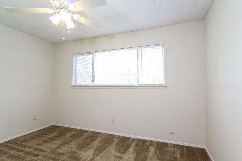 2,010/Mo, 21307 Fernhollow Ln Spring, TX 77388 Bedroom View 3