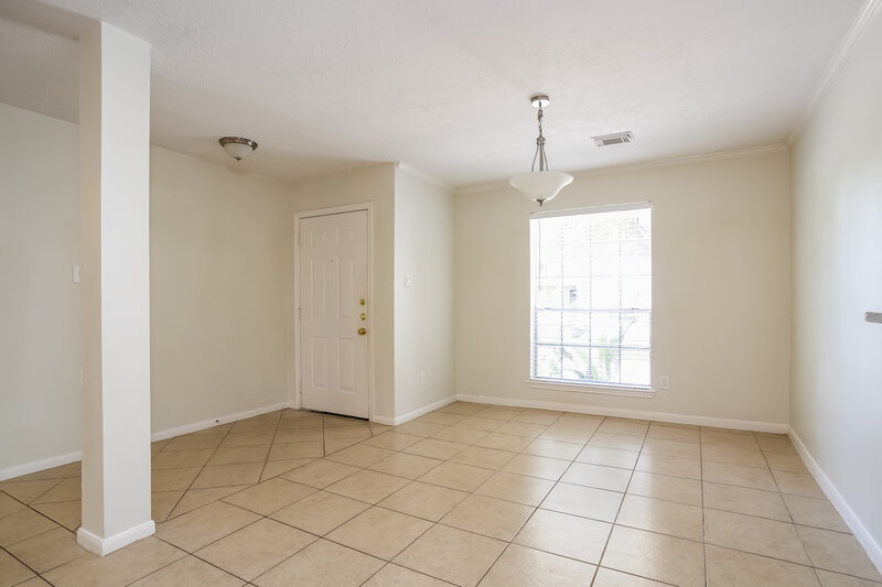 1,945/Mo, 28727 Stapleford St Spring, TX 77386 Dining Room View