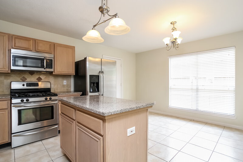 1,945/Mo, 28727 Stapleford St Spring, TX 77386 Kitchen View