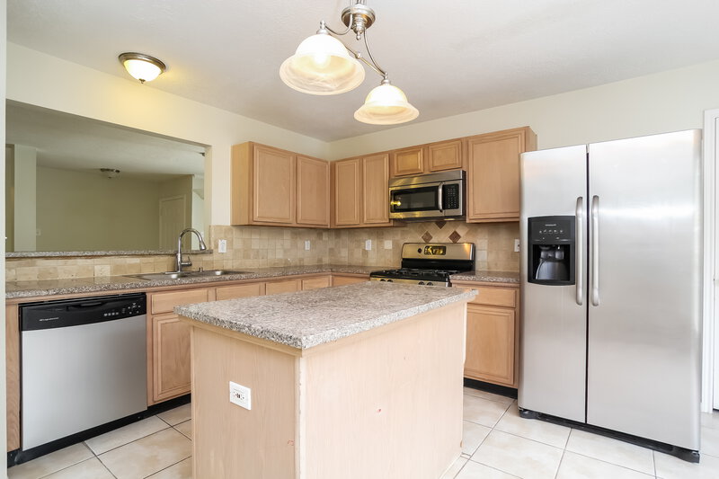 1,945/Mo, 28727 Stapleford St Spring, TX 77386 Kitchen View 3