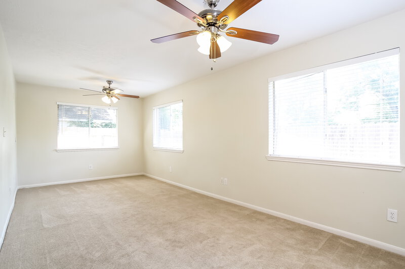 1,945/Mo, 28727 Stapleford St Spring, TX 77386 Bedroom View 3
