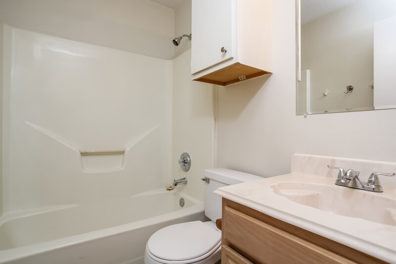 1,945/Mo, 28727 Stapleford St Spring, TX 77386 Bathroom View