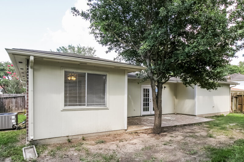 1,945/Mo, 28727 Stapleford St Spring, TX 77386 Rear View