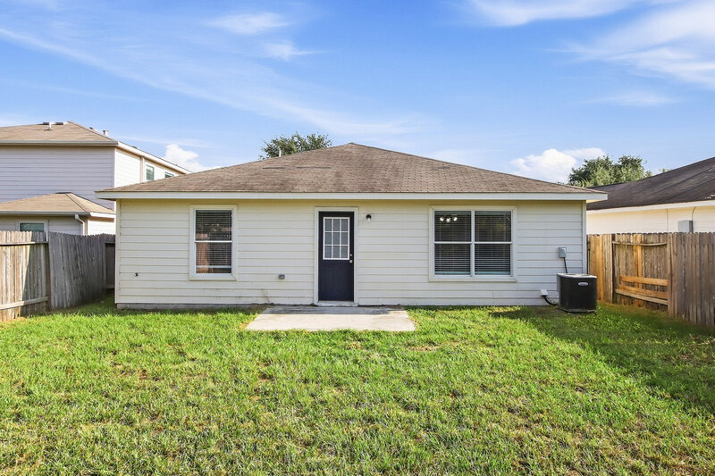 1,705/Mo, 4326 Pecos River Dr Spring, TX 77386 Rear View