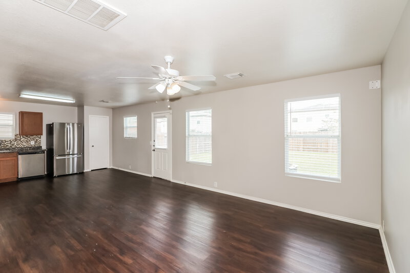 0/Mo, 3407 Dartmouth Field Ln Fresno, TX 77545 Living Room View