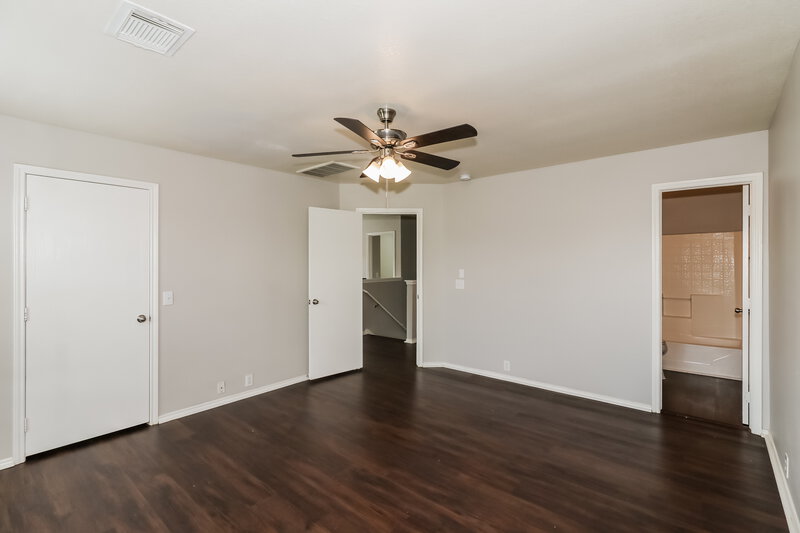 0/Mo, 3407 Dartmouth Field Ln Fresno, TX 77545 Main Bedroom View 2