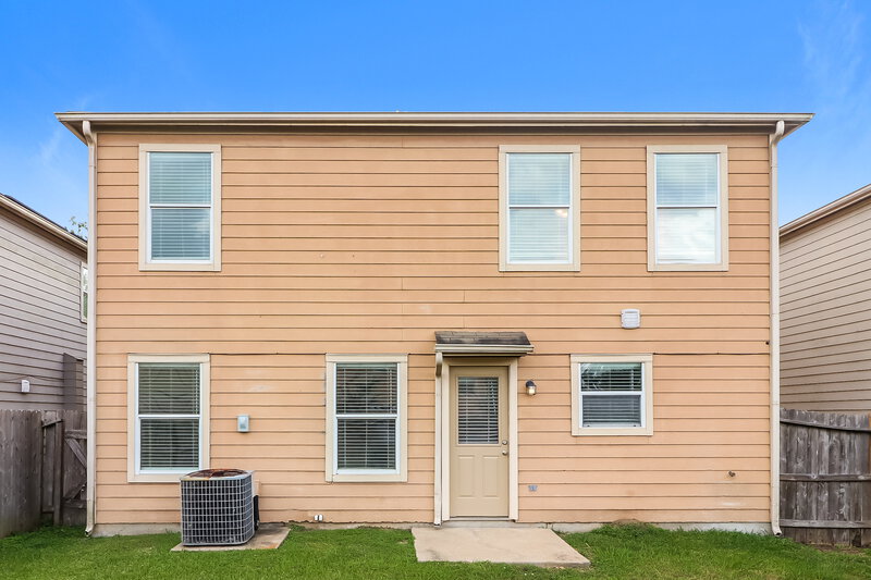 0/Mo, 3407 Dartmouth Field Ln Fresno, TX 77545 Rear View