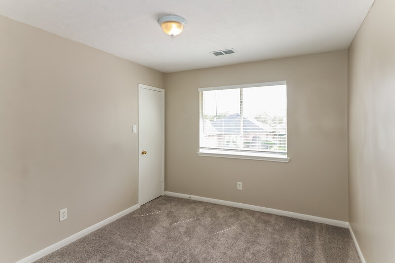 2,505/Mo, 4223 Pathway Ct Fresno, TX 77545 Bedroom View 3