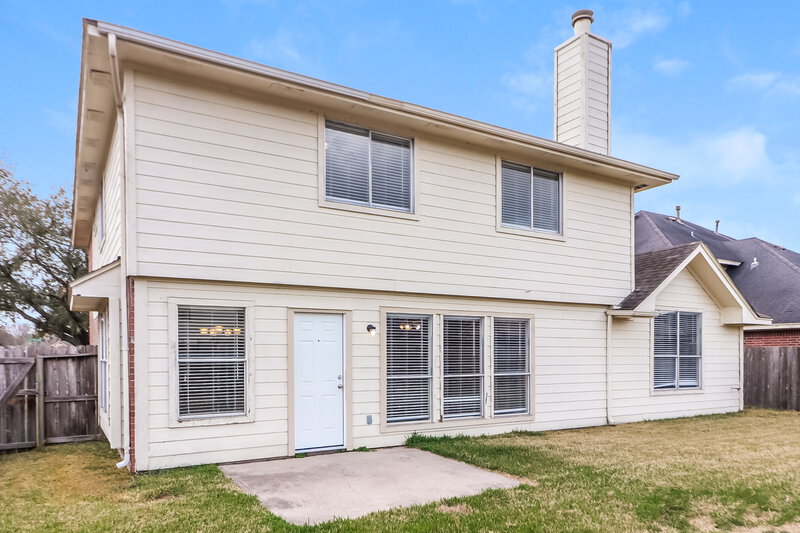 2,505/Mo, 4223 Pathway Ct Fresno, TX 77545 Rear View