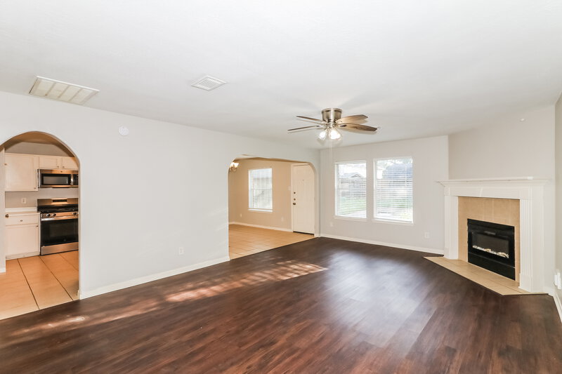 2,040/Mo, 3315 Maymist Dr Katy, TX 77449 Misc View 2
