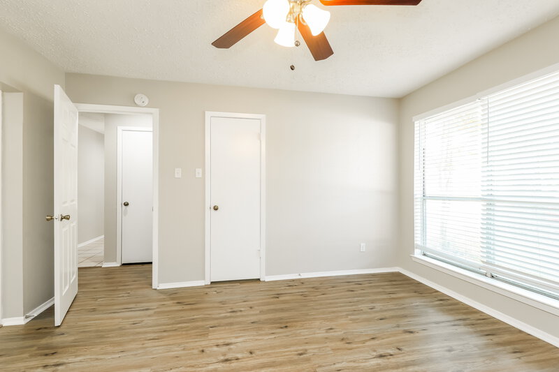 1,785/Mo, 4703 Lost Lake Ln Spring, TX 77388 Main Bedroom View 2