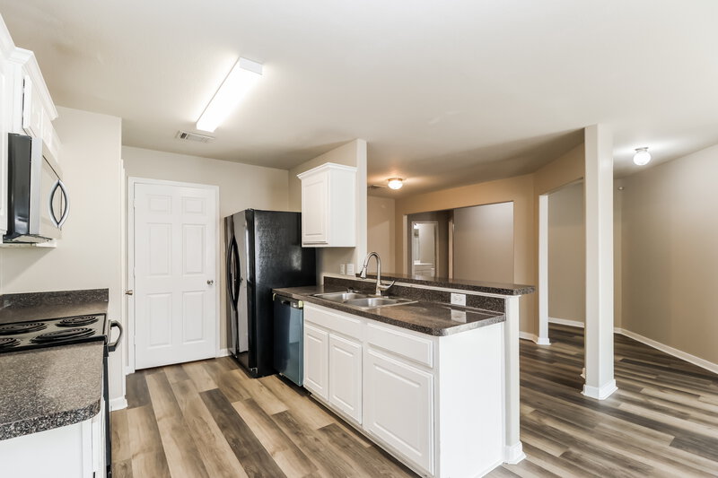 1,720/Mo, 4274 Medina River Loop Spring, TX 77386 Kitchen View 2