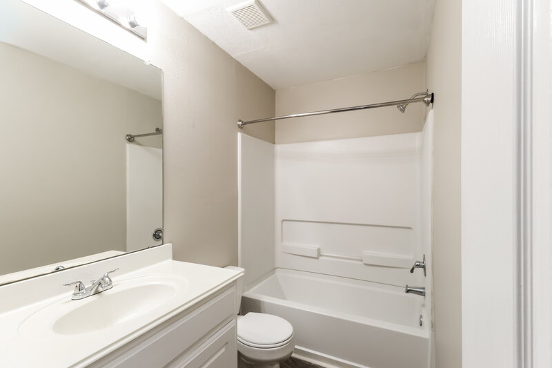 1,720/Mo, 4274 Medina River Loop Spring, TX 77386 Bathroom View