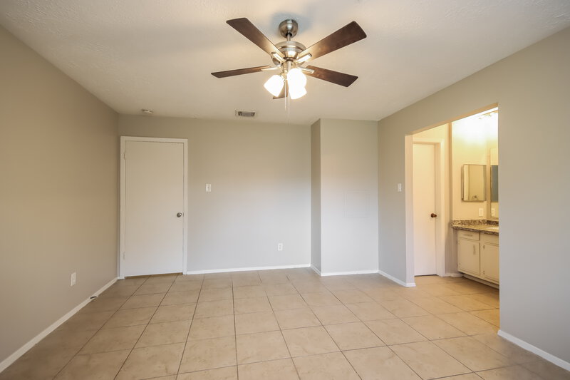 1,625/Mo, 4511 Chestergate Dr Spring, TX 77373 Main Bedroom View 2