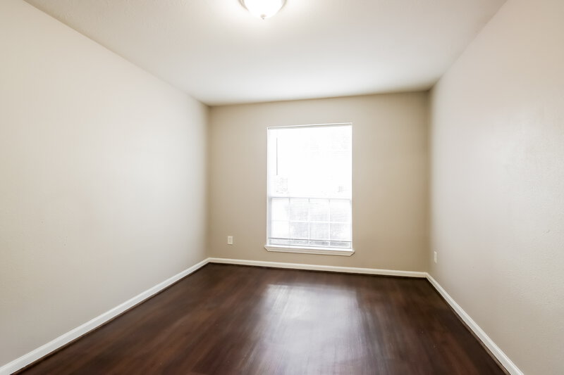 1,880/Mo, 3607 Bluebird Park Ln Humble, TX 77338 Bedroom View 4