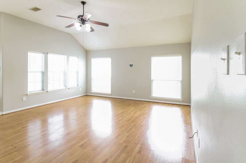 1,785/Mo, 5714 Straight Way Humble, TX 77339 Living Room View 2