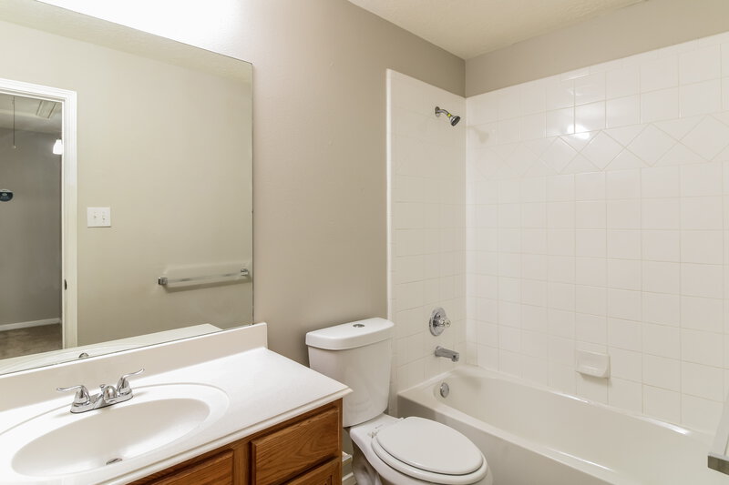 1,785/Mo, 5714 Straight Way Humble, TX 77339 Bathroom View